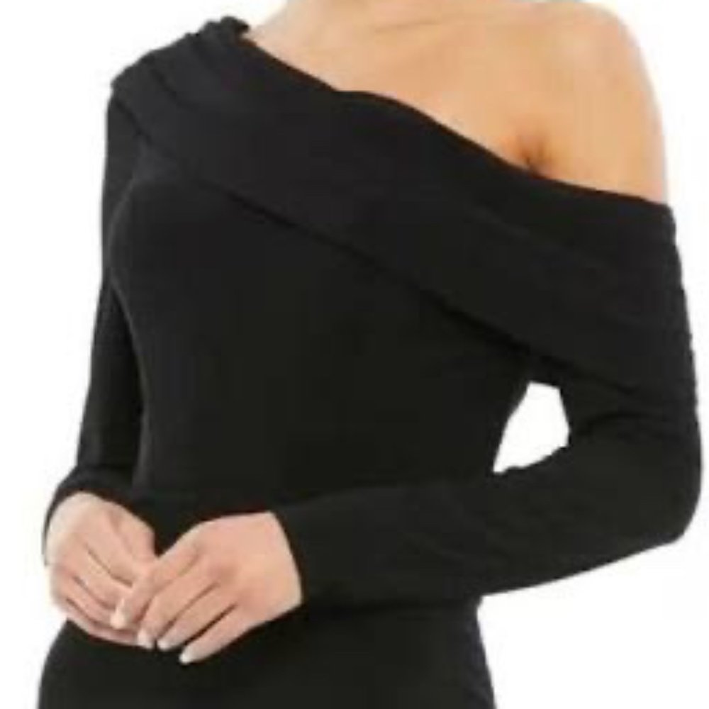 Mac Duggal 26595 One-Shoulder Jersey Trumpet Gown in Black Size 6